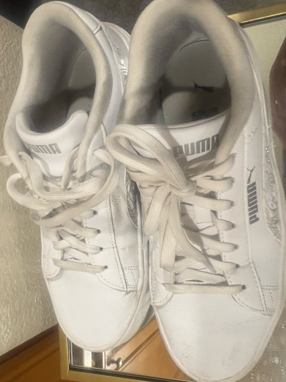 Puma White Floral Embossed Sneakers 🌵9